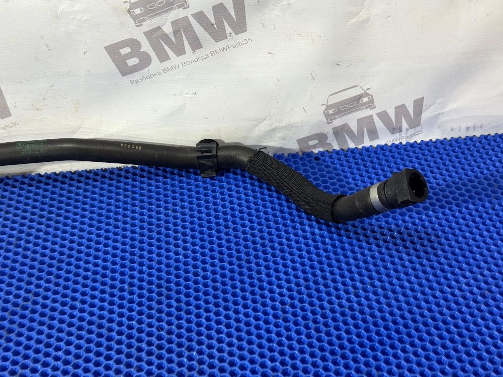 Патрубок системы охлаждения BMW F10