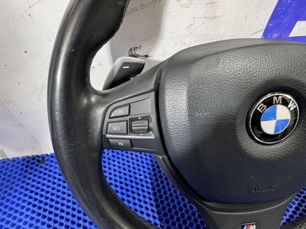 М руль  BMW F10 без обогрева, лепестки