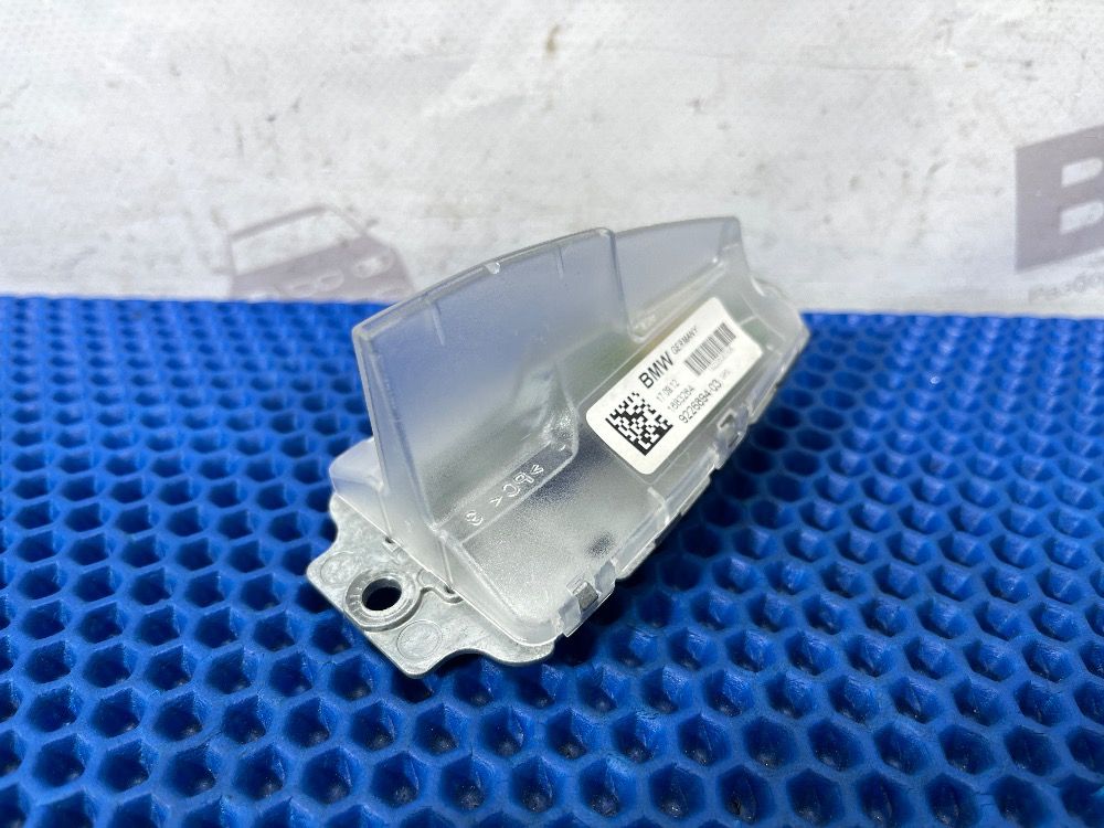 Антенна GPS BMW F30, F20, F15 Оригинал