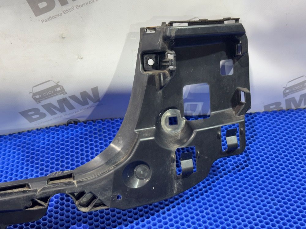 Кронштейн заднего бампера BMW F11  с дефектом