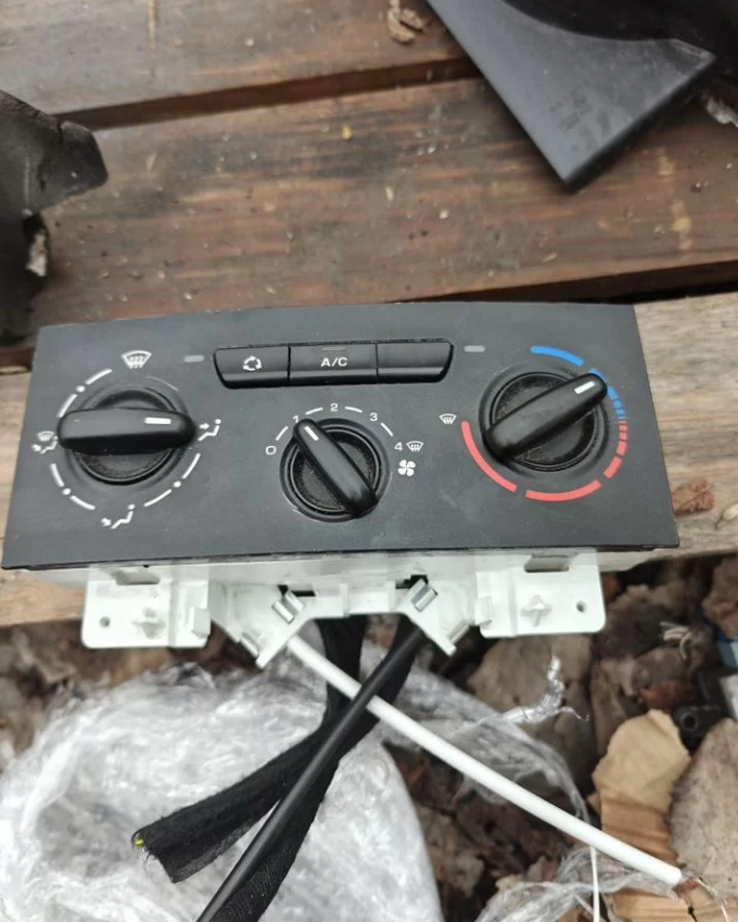 Блок управления печкой Ситроен Берлинго