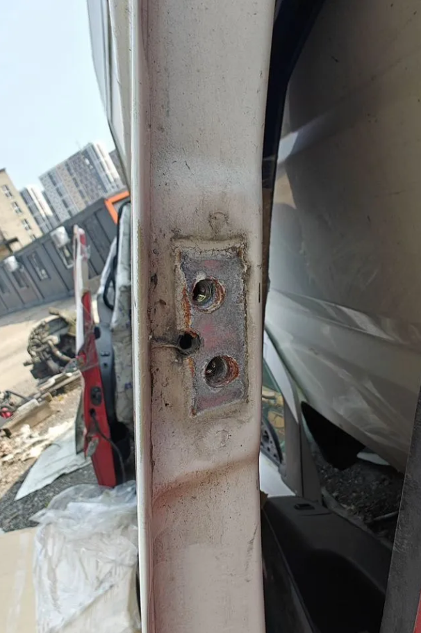 Задние двери Пежо Боксер 190 см