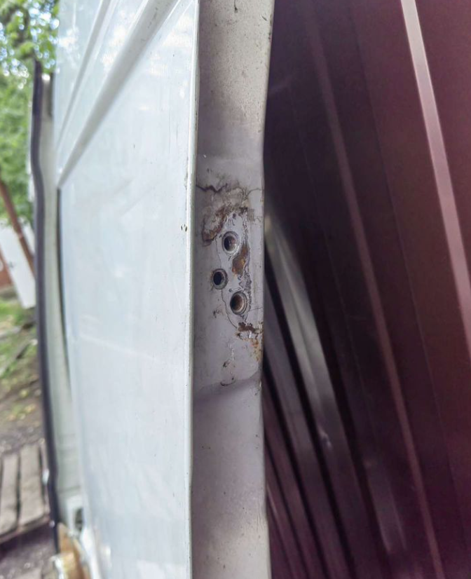 Задние двери Пежо Боксер