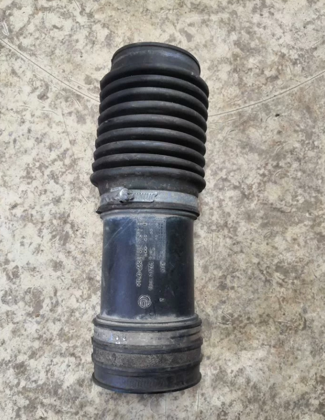 Патрубок воздушного фильтра Фиат Дукато