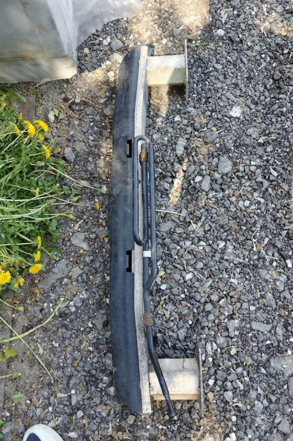 Усилитель бампера Пежо Партнер Типи