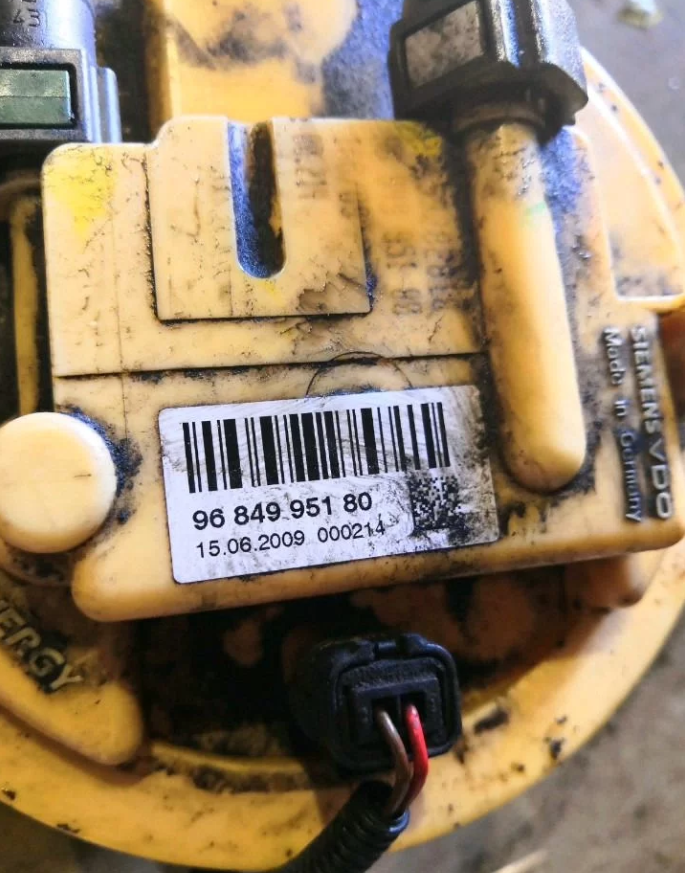 Топливный насос бака партнёр берлинго б9