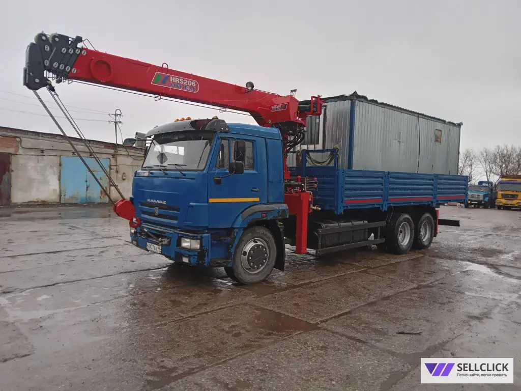 Кран манипулятор. Вездеход, шоссейник.