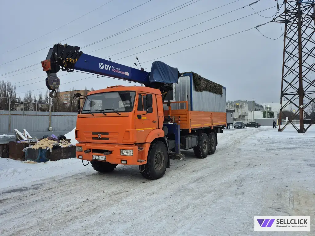 Кран манипулятор. Вездеход, шоссейник.