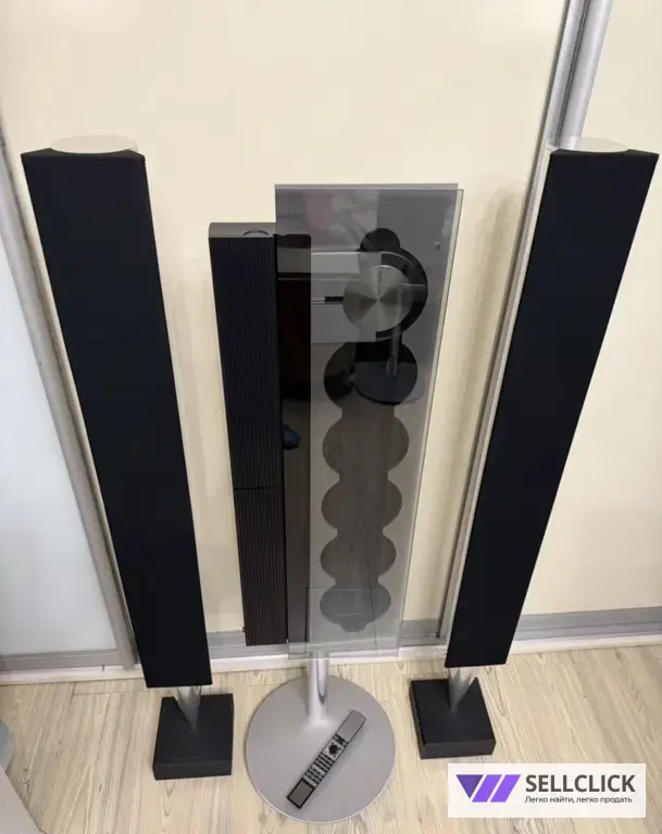 B & O Beosound 9000 (GB) + Beolab 8000 + beo 4