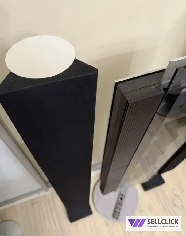 B & O Beosound 9000 (GB) + Beolab 8000 + beo 4