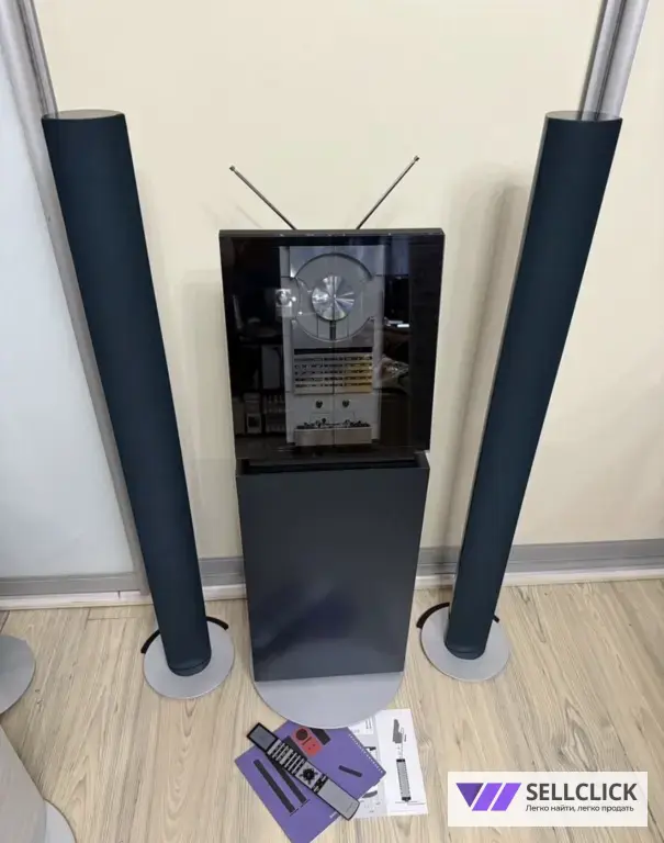 B & O beosound ouverture + beolab 6000 limit green