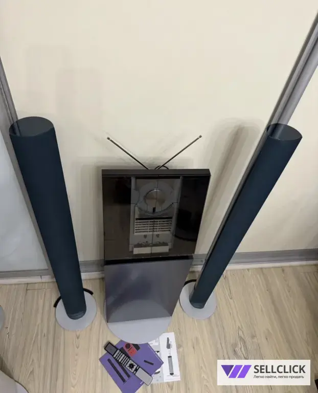 B & O beosound ouverture + beolab 6000 limit green