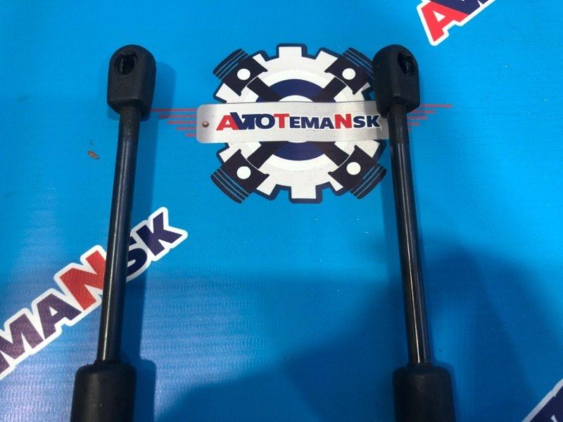 Амортизатор капота
