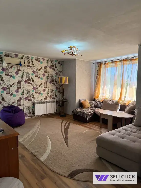 Продажа 4-х комнатной квартиры в коттеджном доме