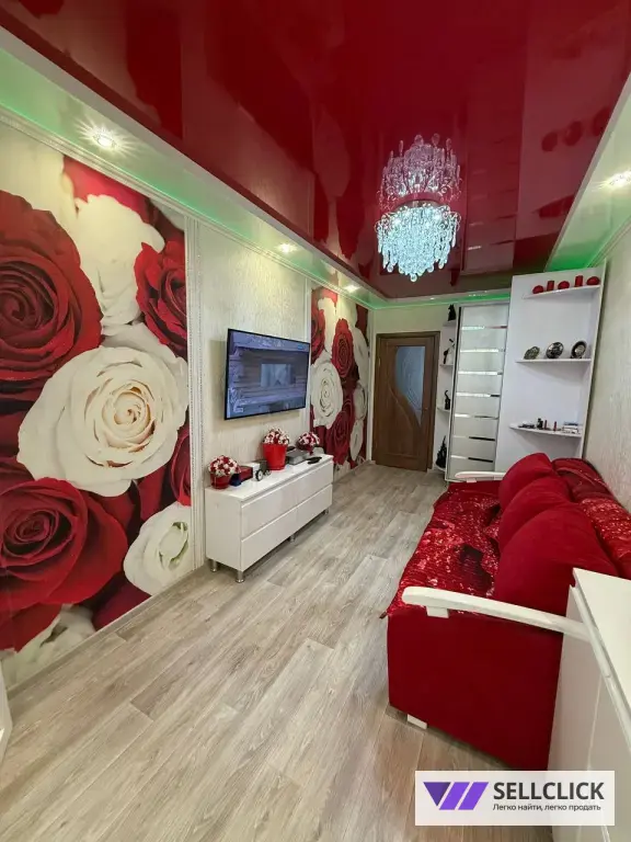 Продается трехкомнатная квартира в Левобережном районе