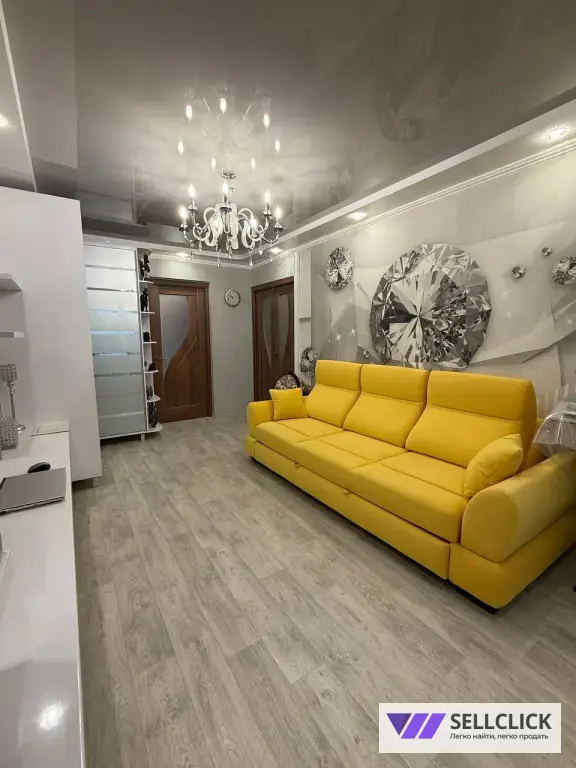 Продается трехкомнатная квартира в Левобережном районе