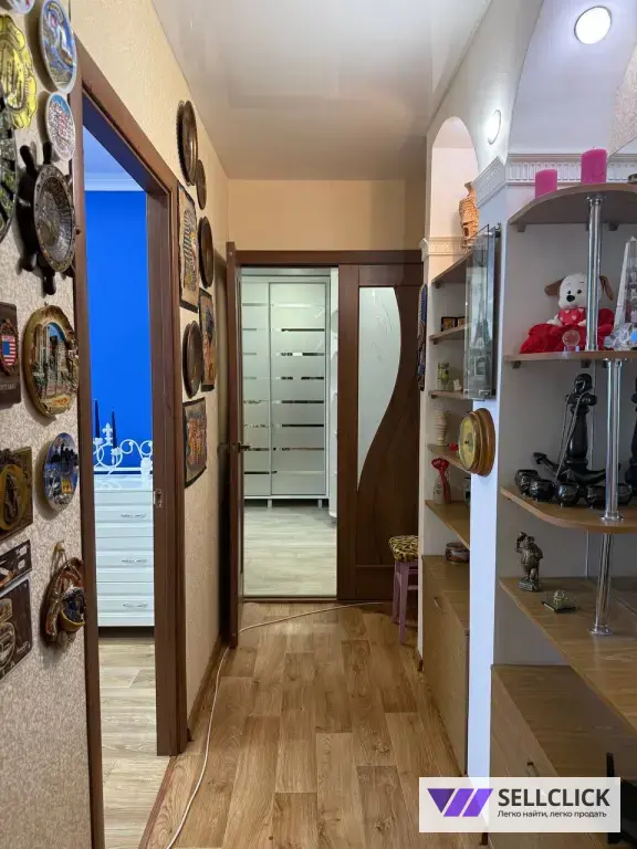 Продается трехкомнатная квартира в Левобережном районе