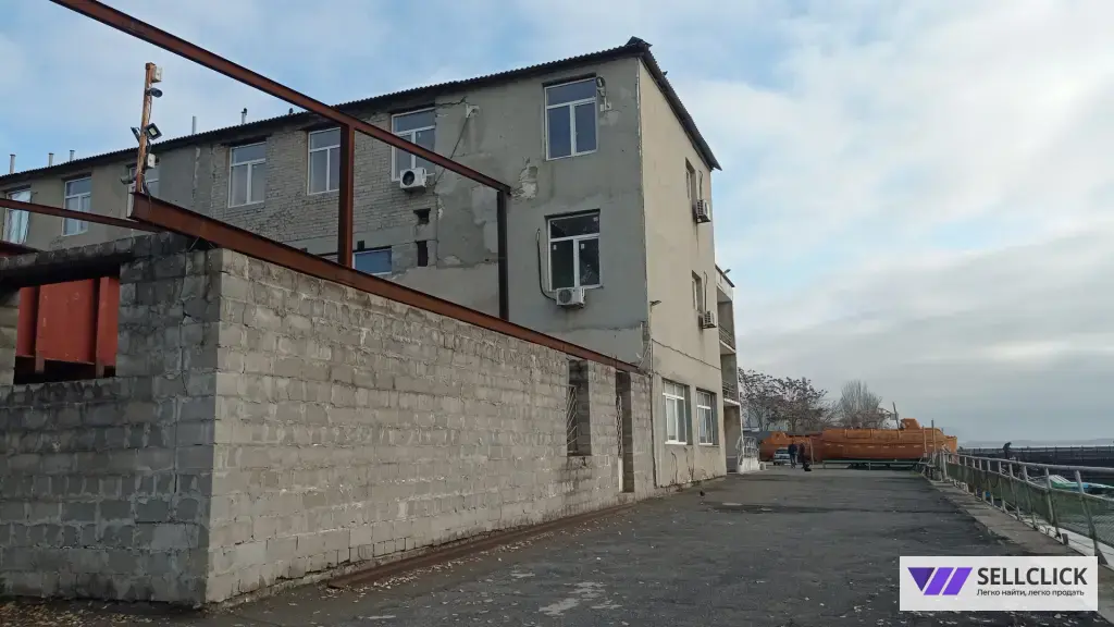 Продается административно-коммерческий комплекс