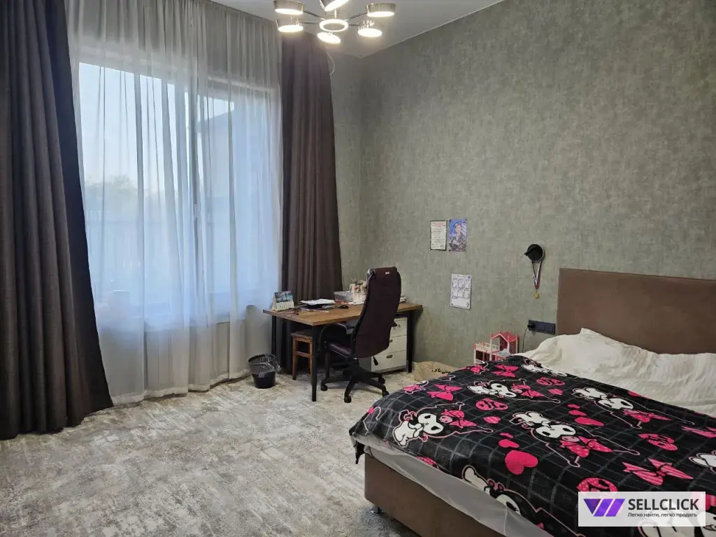 Коттедж 198 м², участок 8 сот.