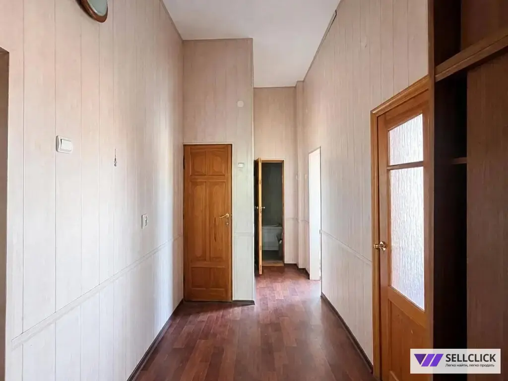 Квартира 3 комнаты, 60 м², 2/2 эт., Агент