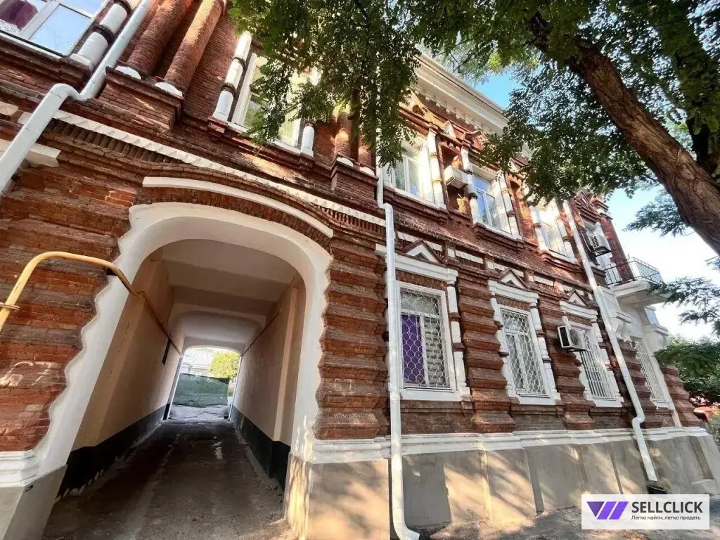 Квартира 3 комнаты, 60 м², 2/2 эт., Агент