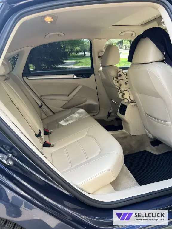 Volkswagen Passat 1,8 Автомат, 2013, 302000 км