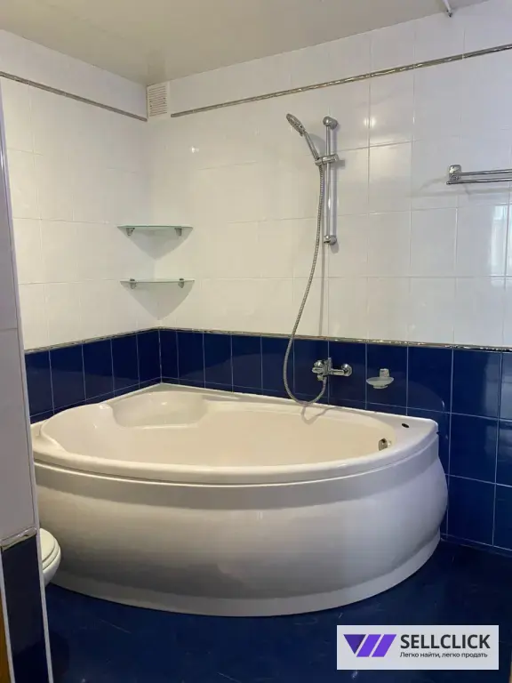 Квартира 4 комнаты, 86 м², 8/9 эт., Агент