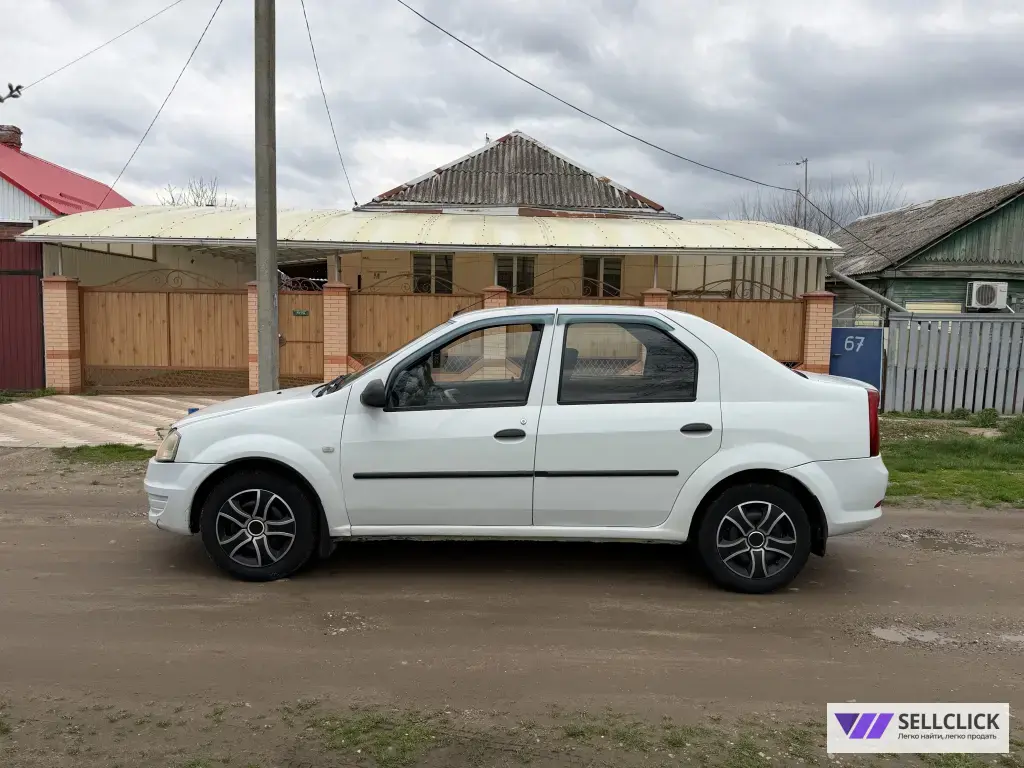 Renault Logan 1.6 Механическая, 2012, 198000 км