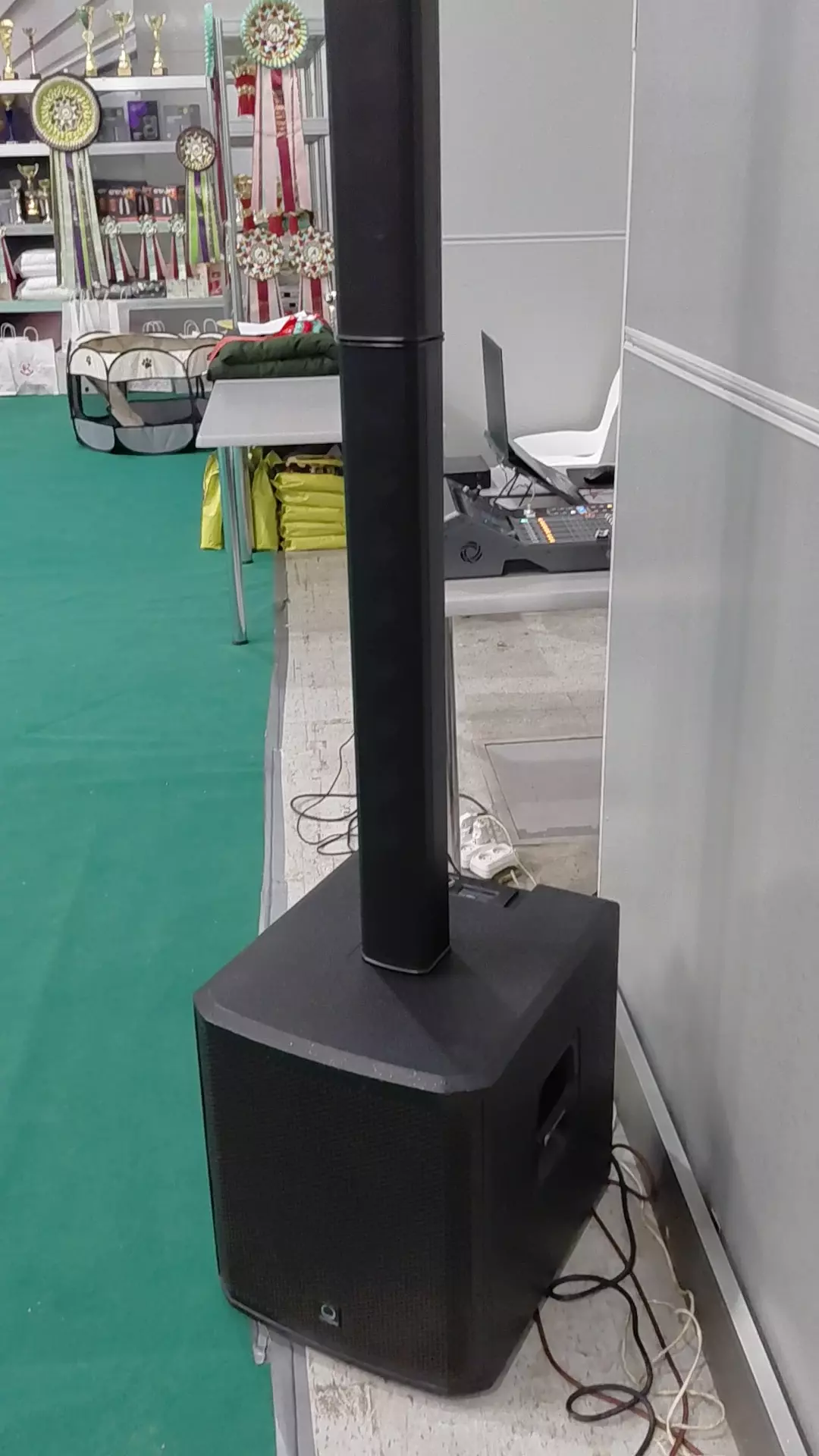 Turbosound iP2000 V2 Активная АС