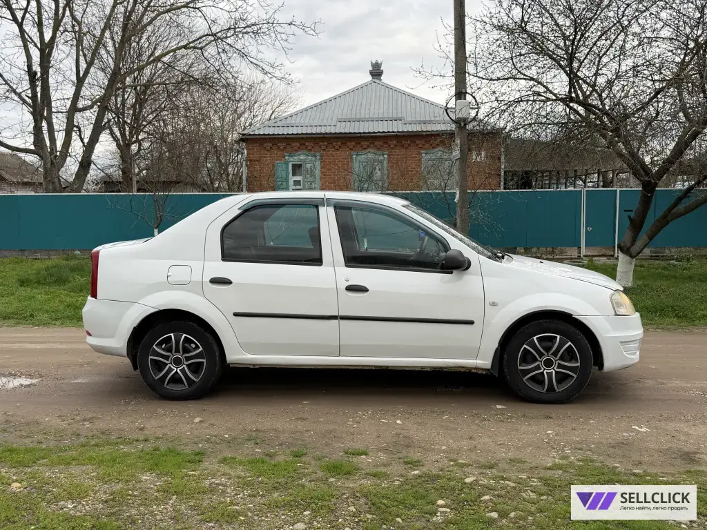 Renault Logan 1.6 Механическая, 2012, 198000 км