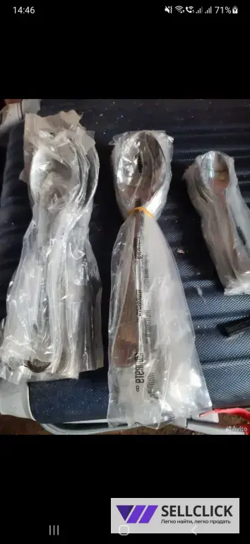 Ложки столовые и чайные.