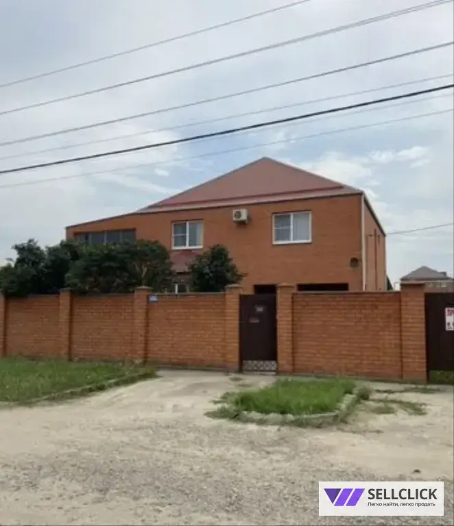Дом 350 м², участок 6 сот.