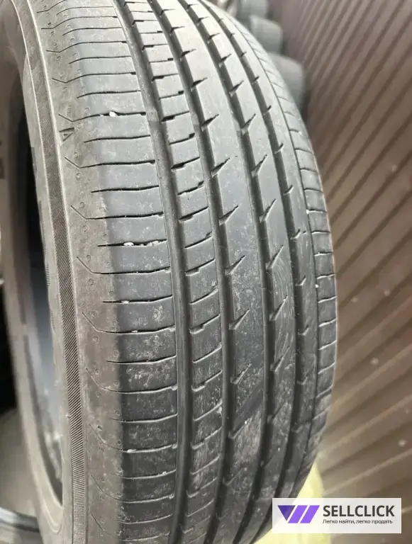 Шины Yokohama Advan dB V553