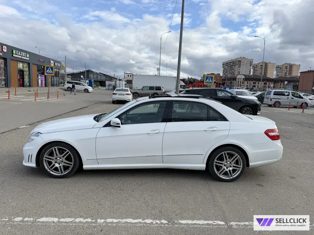 Mercedes-Benz E-Класс 1.8 Автомат, 2012, 50000 км