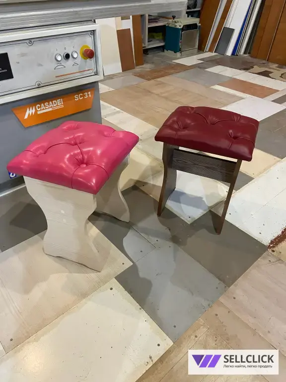 табуретки и стулья