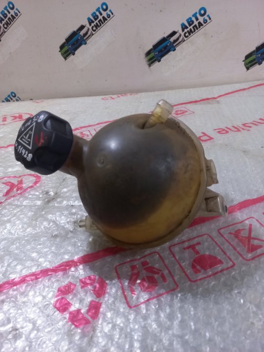 Бачок расширительный
