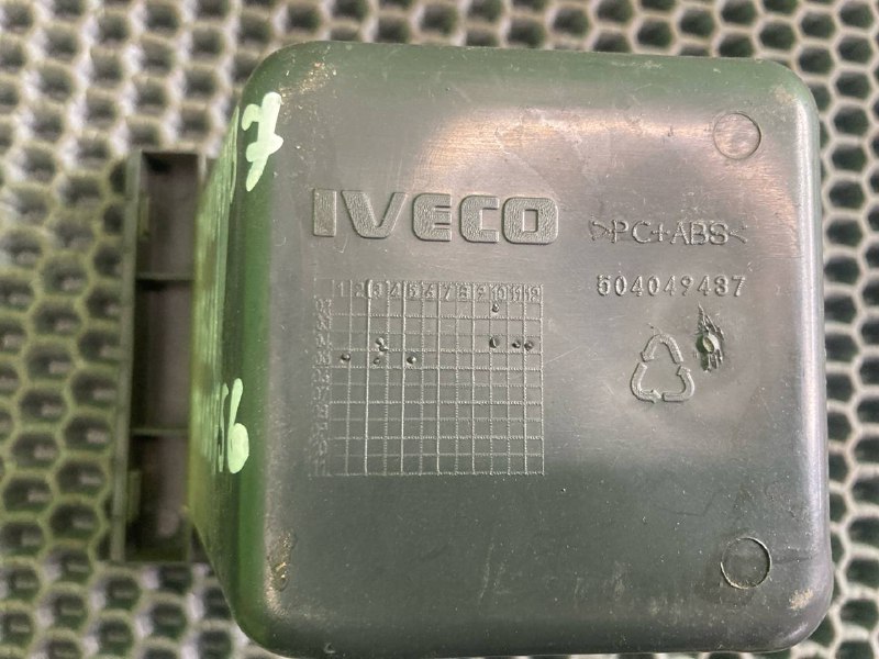 Карман панели приборов IVECO STRALIS