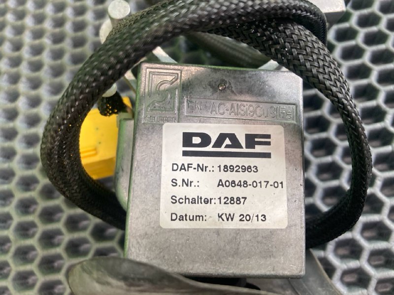 Переключатель DAF XF105