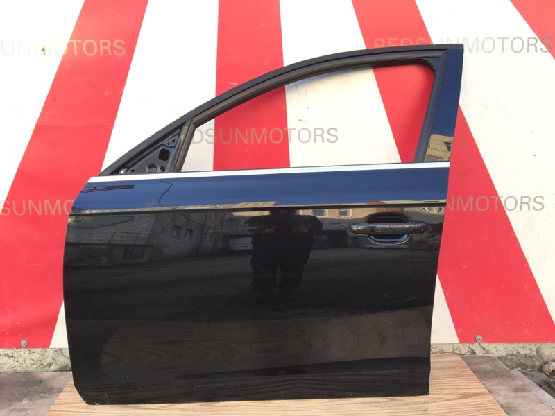 Дверь передняя левая на Audi A4 B8 / Ауди А4 Б8 2007-2015г.\nЦвет черный.\nОригинал.\nВ отличном состоянии. Без дефектов.\nДверь продается в сборе, как на фото.\nВ комплект входит моторчик стеклоподъемника.\nКонтрактная запчасть из Японии.\nОтправим в рег