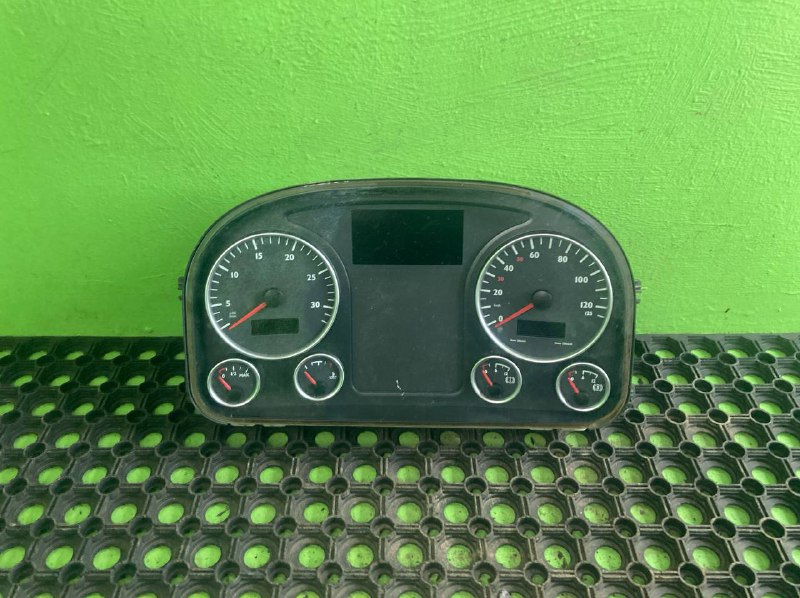 Панель приборная MAN TGX