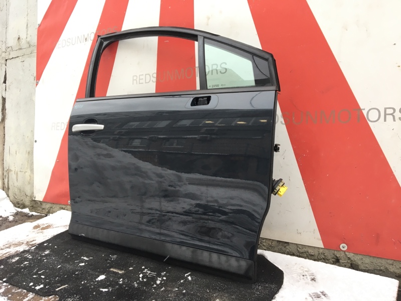 Дверь передняя правая на Citroen C4 I 2005-2011 / Ситроен С4 1 рестайлинг 2005-2011г\nОригинал.\nВ отличном состоянии. Без дефектов.\nПродается в сборе, как на фото.\nКонтрактная запчасть из Японии. Без пробега по РФ.\nГарантия на установку и проверку.\nО