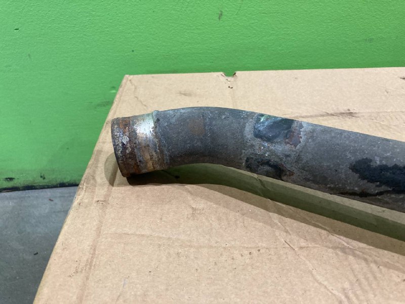 Патрубок охлаждения IVECO STRALIS