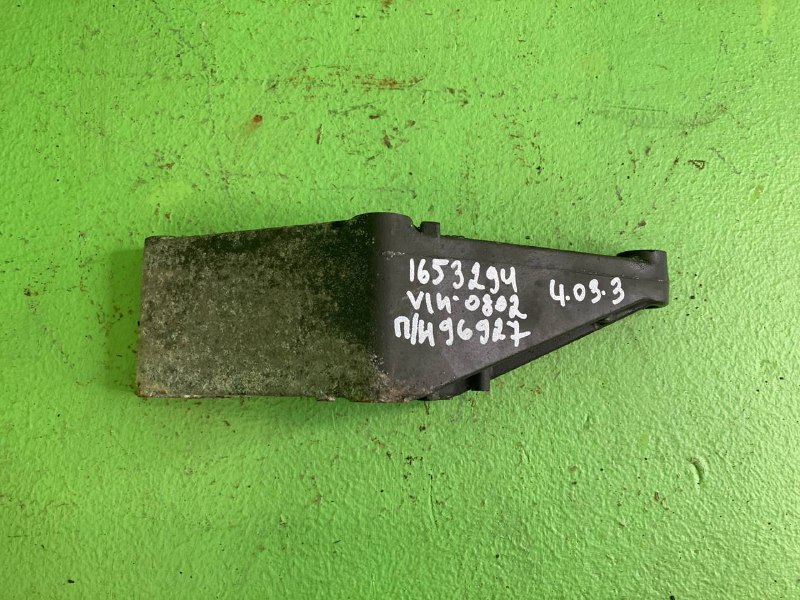 Кронштейн патрубка DAF XF105