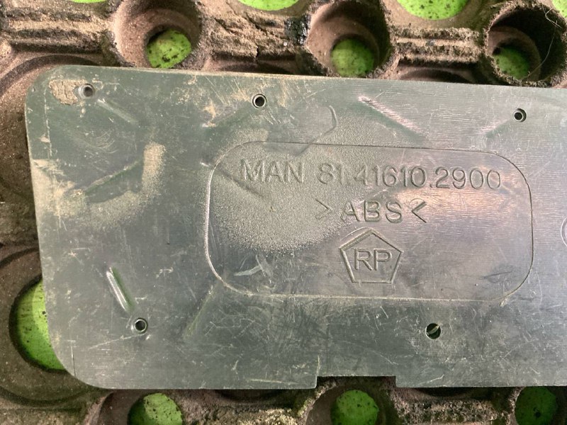 Накладка бампера MAN TGA