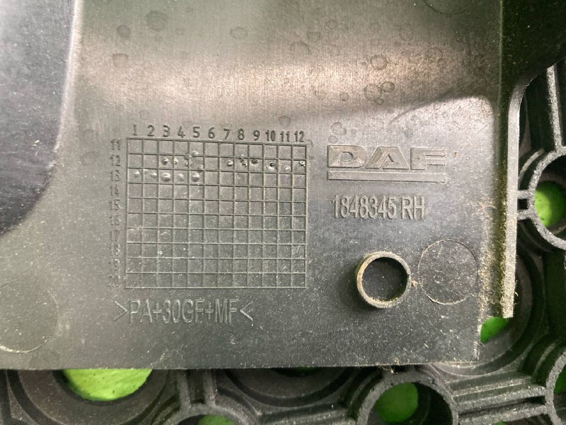 Крышка сиденья DAF XF105