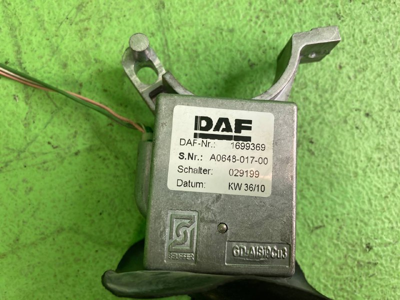 Переключатель DAF XF105