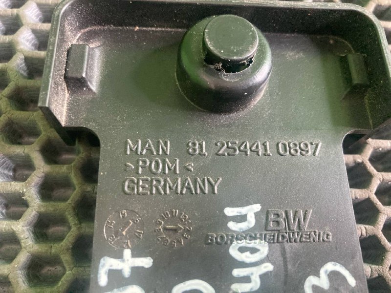 Держатель MAN TGX
