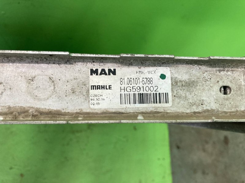 Радиатор системы охлаждения MAN TGX