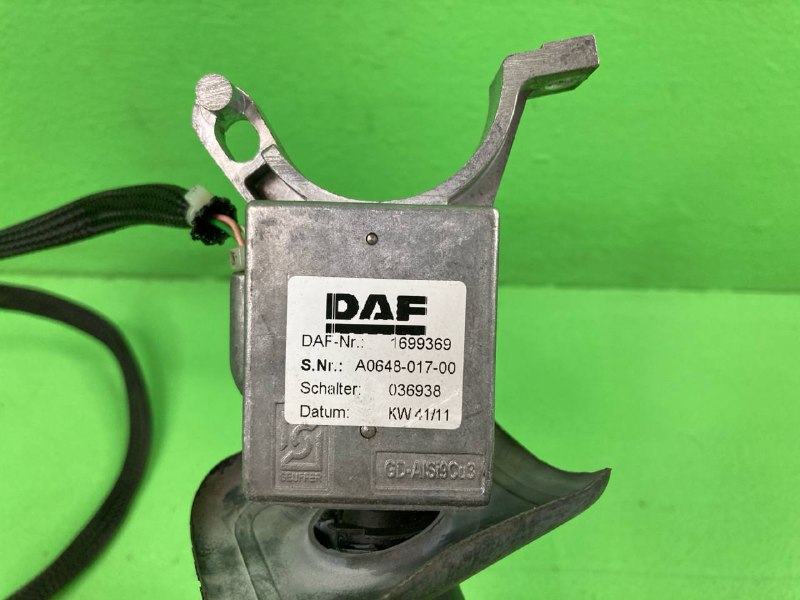 Переключатель DAF XF105
