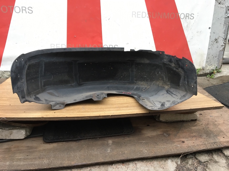 Локер задний левый на Volvo S60 I / Вольво C60 1 поколение 2000-2009г.\nОригинал.\nВ отличном состоянии. Без дефектов.\nКонтрактная запчасть из Японии. Без пробега по РФ.\nОтправим в регионы ТК.